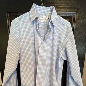 Men’s Mizzen and Main shirt. XL trim fit.